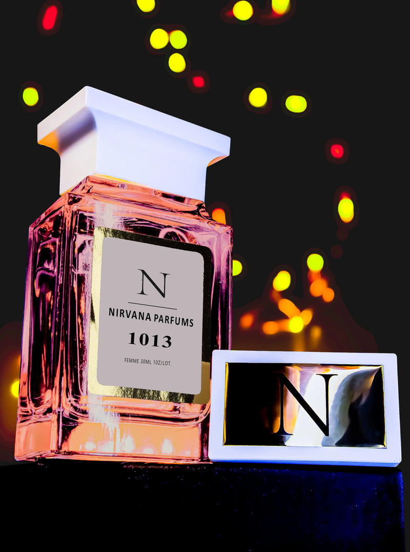 NIRVANA GOLD LINE 1013 recuerda  a I Don' t Need a Prince By my Side to be a Princess. www.nirvanaparfums.es